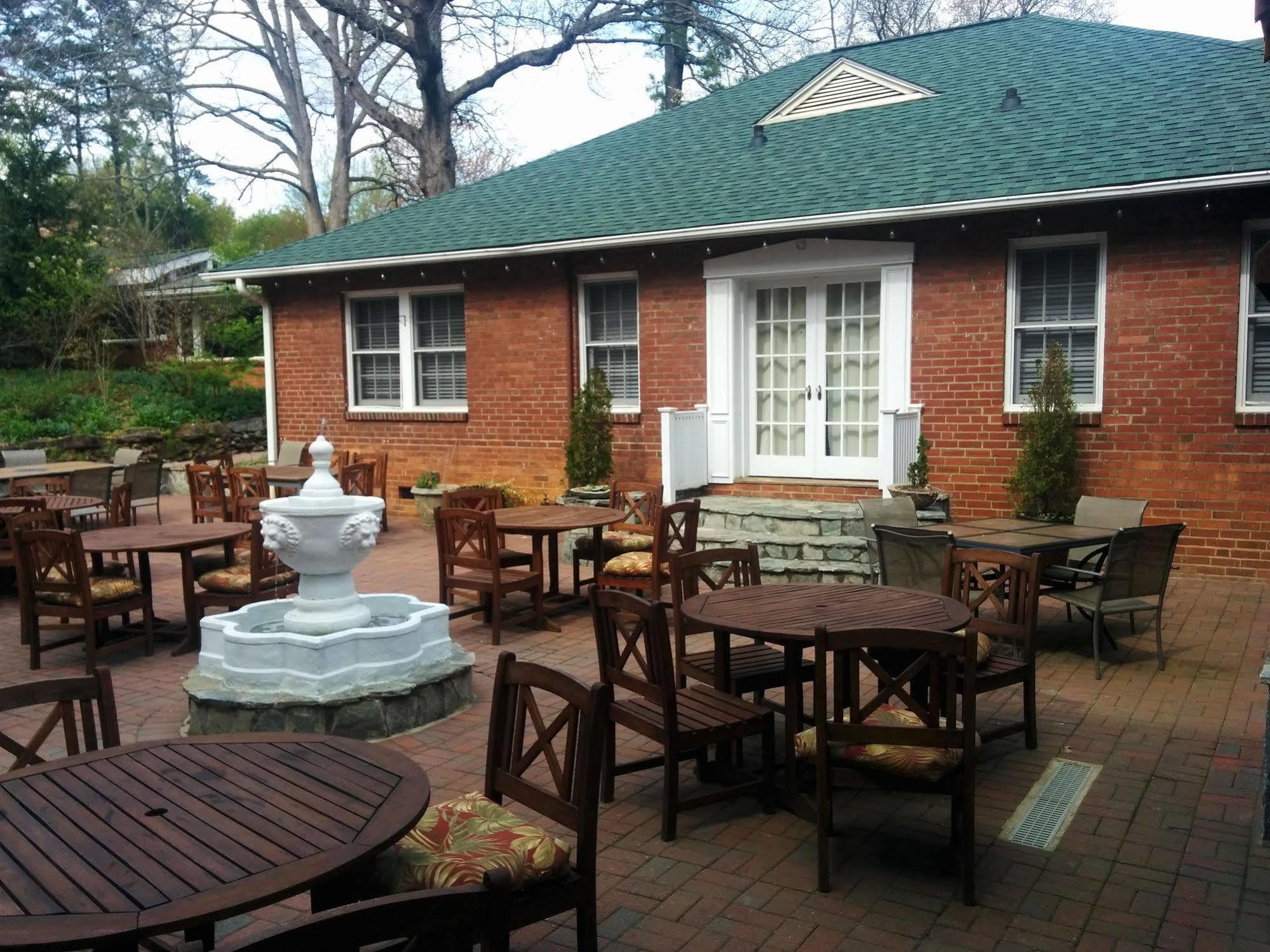 The Monte Vista Hotel Black Mountain Exterior photo