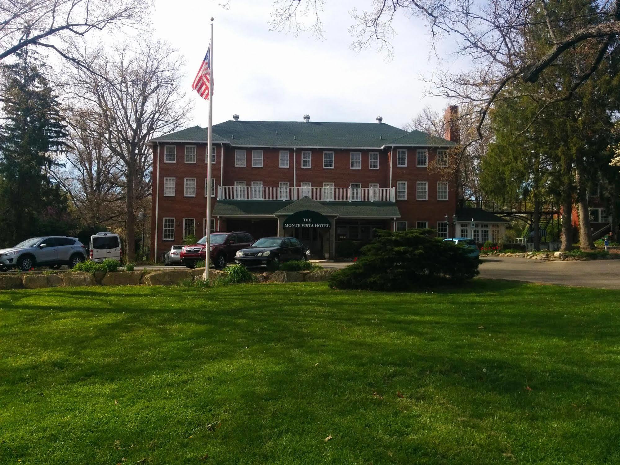 The Monte Vista Hotel Black Mountain Exterior photo